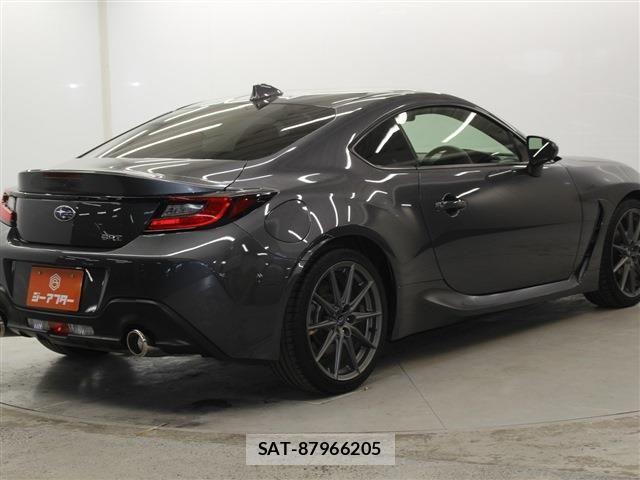Subaru BRZ 2021-12 6242529-4