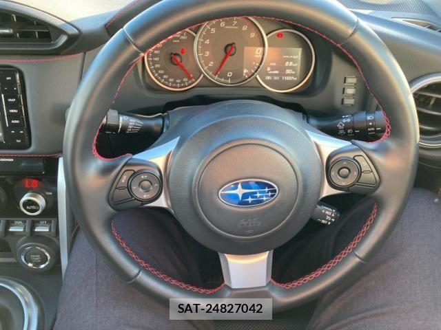 Subaru BRZ 2017-02 6275934-11