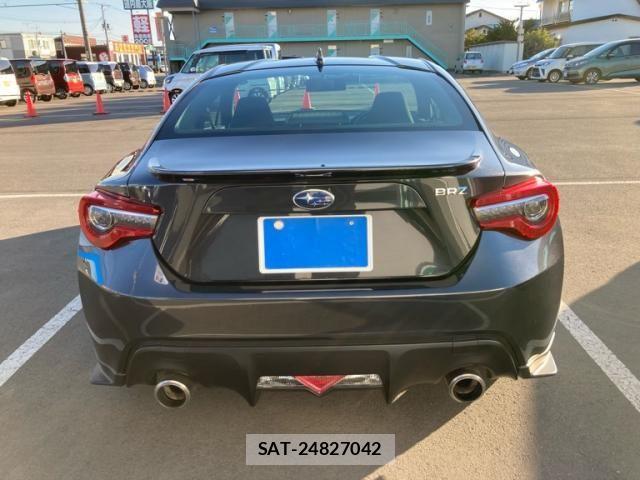 Subaru BRZ 2017-02 6275934-3