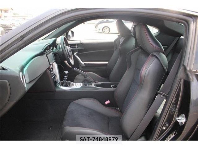Subaru BRZ 2016-02 6271249-13