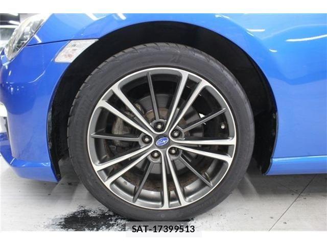 Subaru BRZ 2013-03 6495735-23