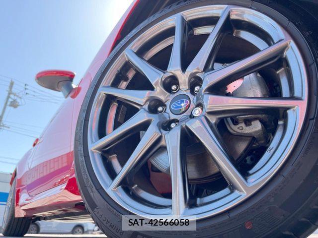 Subaru BRZ 2024-10 6525759-12
