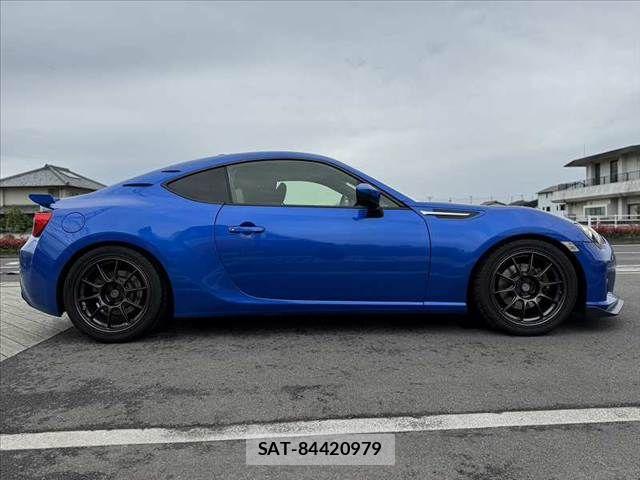 Subaru BRZ 2013-10 6610941-11