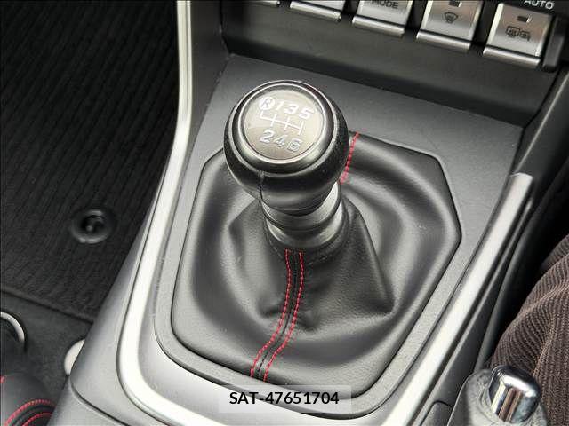 Subaru BRZ 2021-09 6610939-13