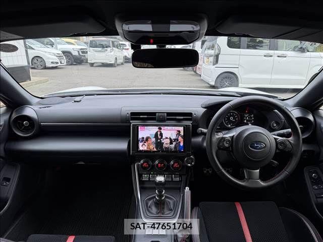 Subaru BRZ 2021-09 6610939-1