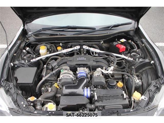 Subaru BRZ 2015-08 6670660-29