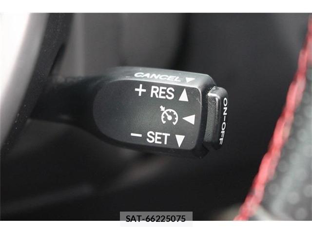 Subaru BRZ 2015-08 6670660-4