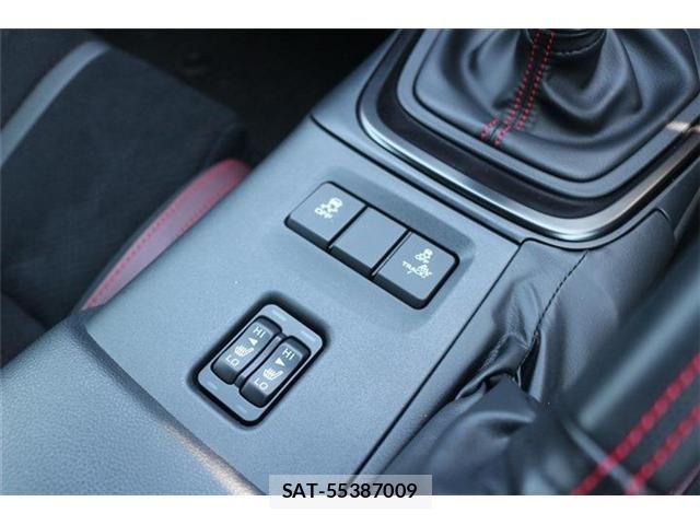 Subaru BRZ 2023-11 6683704-24