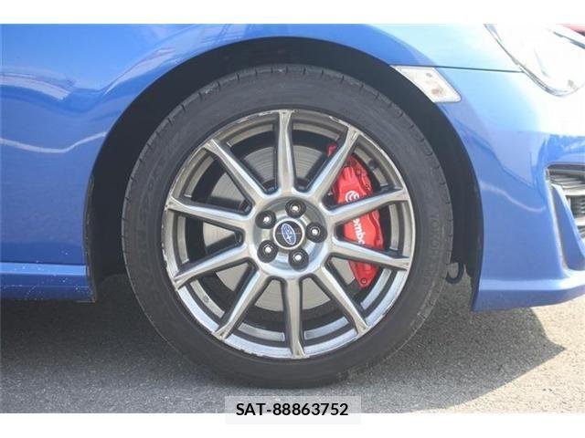 Subaru BRZ 2017-04 6683707-16
