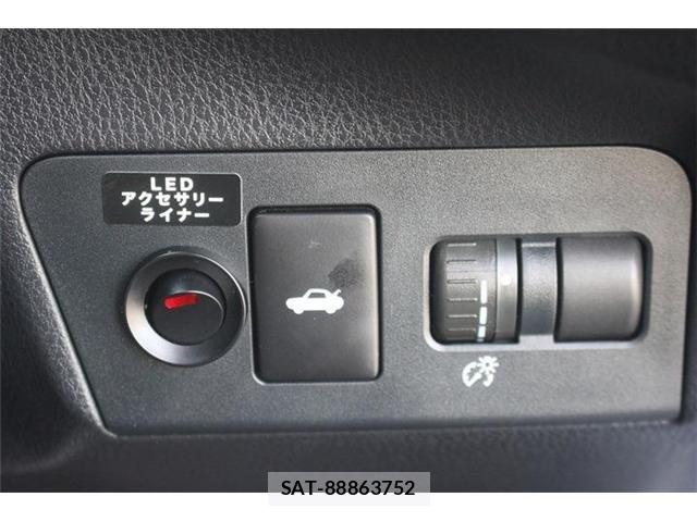 Subaru BRZ 2017-04 6683707-5