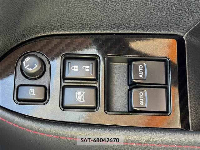 Subaru BRZ 2017-05 6683708-25