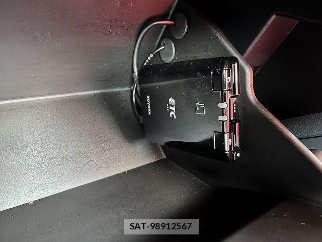Subaru BRZ 2021-12 6690928-15