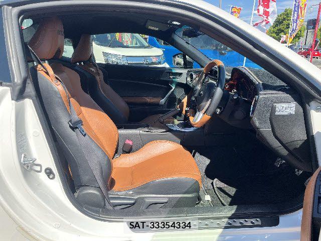 Subaru BRZ 2014-01 6790741-9