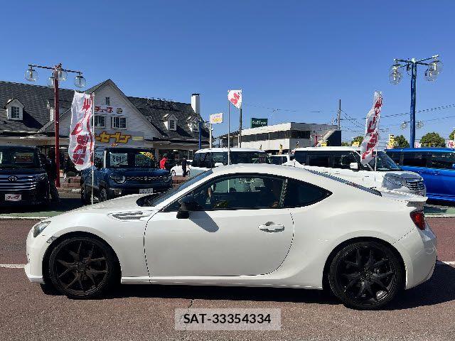 Subaru BRZ 2014-01 6790741-23