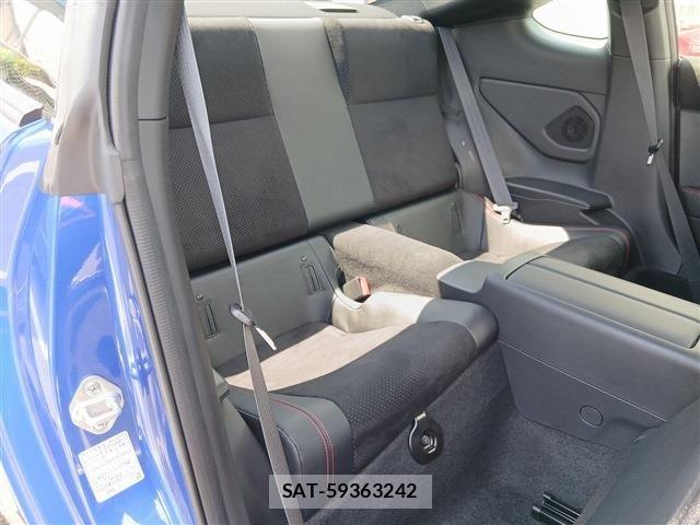 Subaru BRZ 2025-04 6814103-14