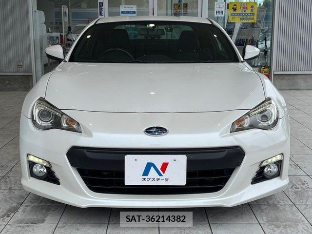 Subaru BRZ 2013-01 6814112-12