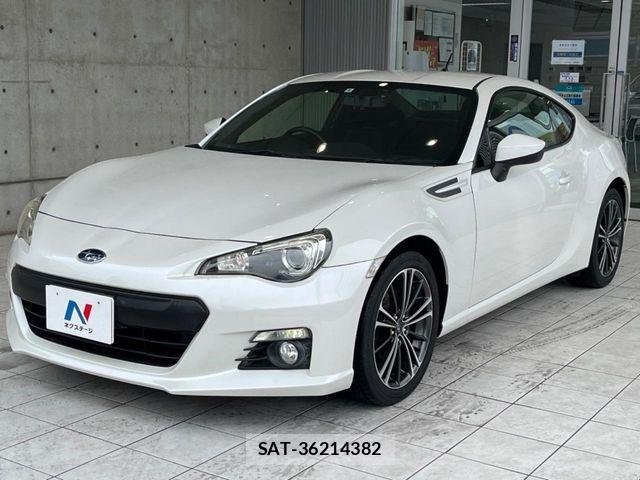 Subaru BRZ 2013-01 6814112-14