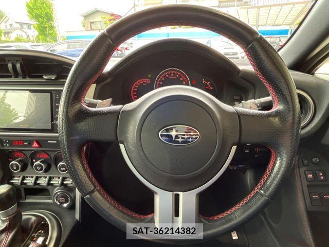 Subaru BRZ 2013-01 6814112-7