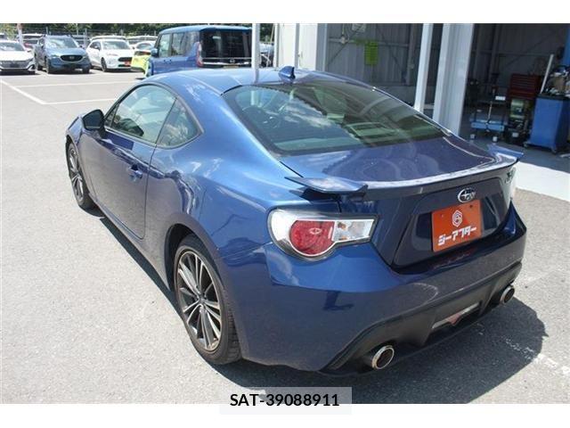 Subaru BRZ 2014-01 6814111-10