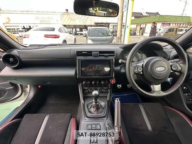 Subaru BRZ 2024-08 6902904-6