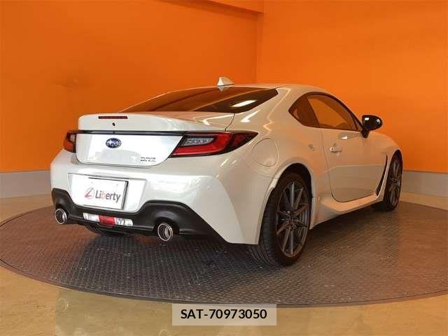 Subaru BRZ 2021-09 6902907-8