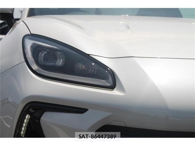 Subaru BRZ 2022-01 6902916-10