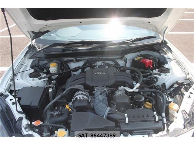 Subaru BRZ 2022-01 6902916-16