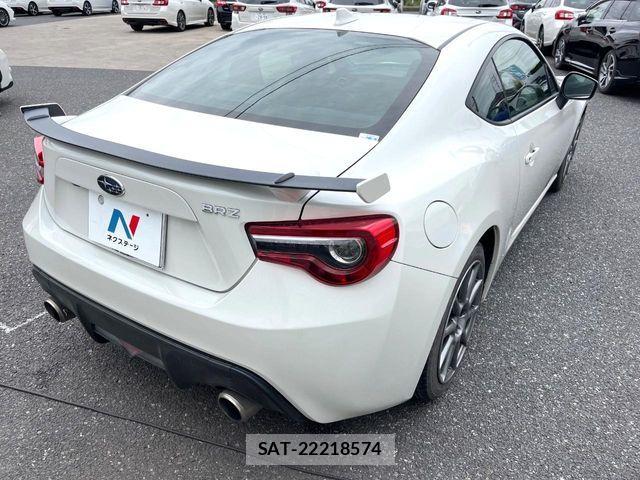 Subaru BRZ 2016-11 6902918-16