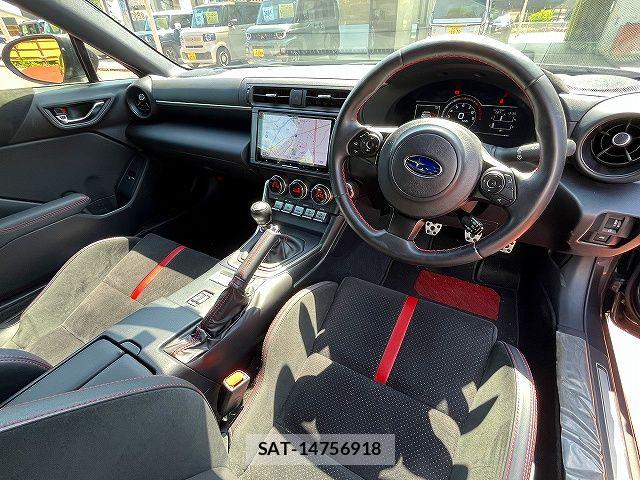 Subaru BRZ 2023-06 6991168-1