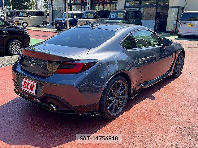 Subaru BRZ 2023-06 6991168-2