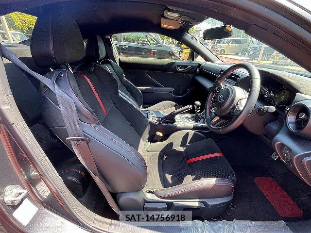 Subaru BRZ 2023-06 6991168-3