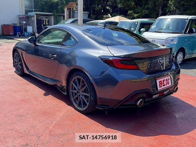 Subaru BRZ 2023-06 6991168-8