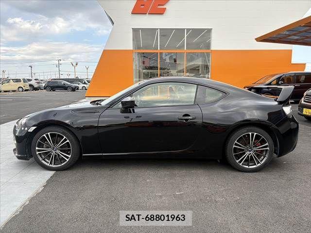 Subaru BRZ 2013-01 7020135-10