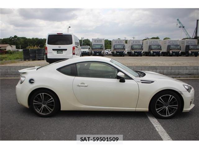 Subaru BRZ 2014-09 7057794-12