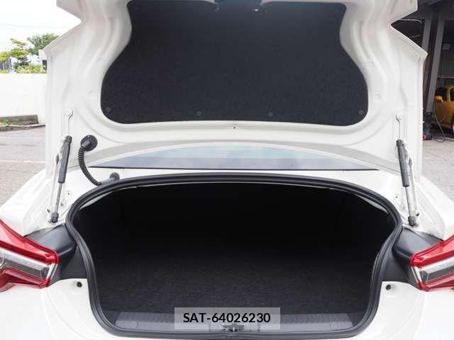Subaru BRZ 2017-08 7215652-10