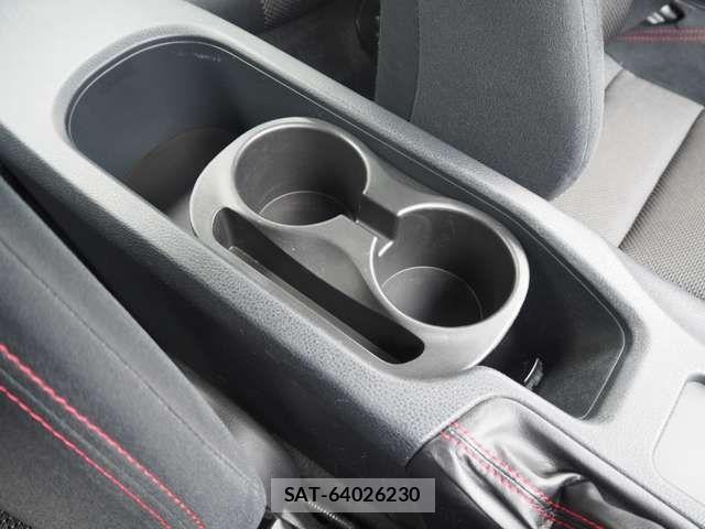 Subaru BRZ 2017-08 7215652-17