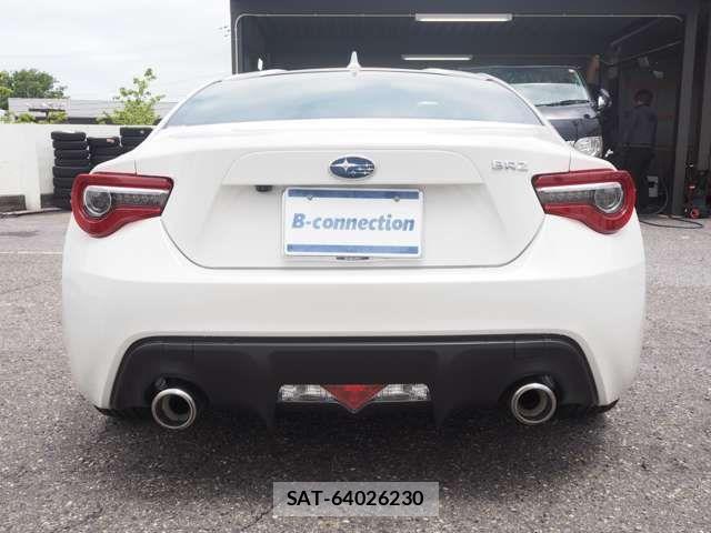 Subaru BRZ 2017-08 7215652-4