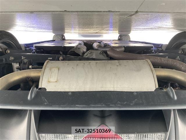 Subaru BRZ 2014-02 7215642-9
