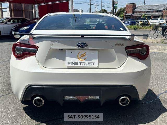 Subaru BRZ 2017-11 7215646-18