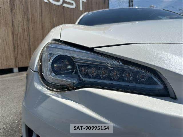 Subaru BRZ 2017-11 7215646-23