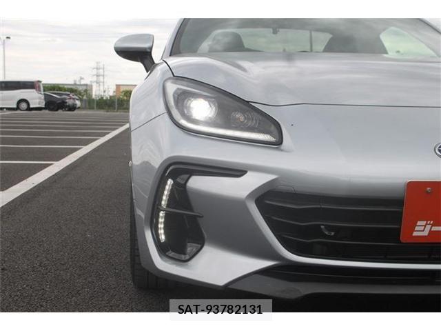 Subaru BRZ 2022-01 7215657-7