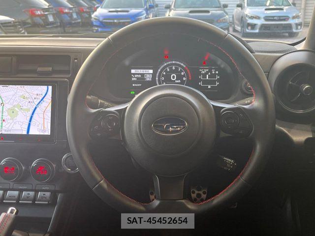 Subaru BRZ 2022-05 7215658-11