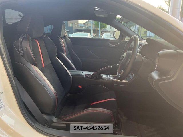 Subaru BRZ 2022-05 7215658-8