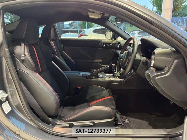 Subaru BRZ 2021-11 7215651-9