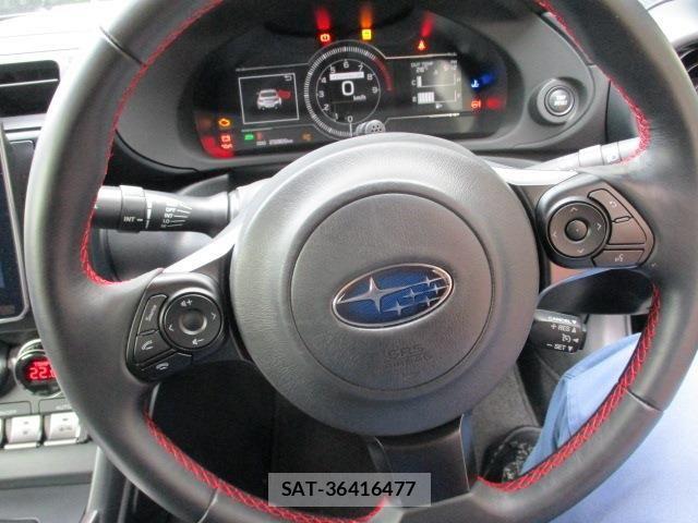 Subaru BRZ 2022-03 7215654-10