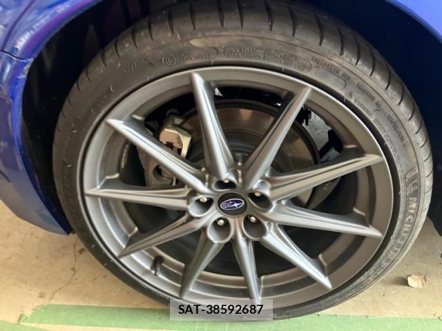 Subaru BRZ 2022-11 7215659-4