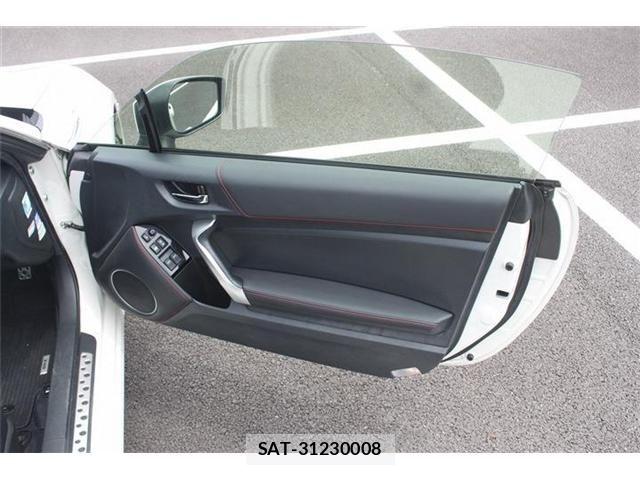 Subaru BRZ 2017-03 7271659-28