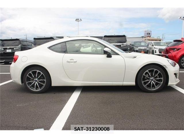 Subaru BRZ 2017-03 7271659-7