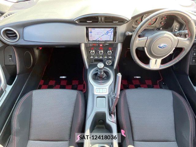 Subaru BRZ 2016-04 7271657-1
