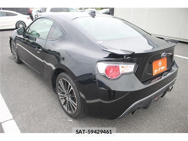Subaru BRZ 2015-06 7326077-11